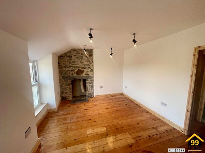 3 Bedroom End Of Terrace House For Sale In Elidir View, Cwm-y-Glo, Caernarfon, Gwynedd, LL55