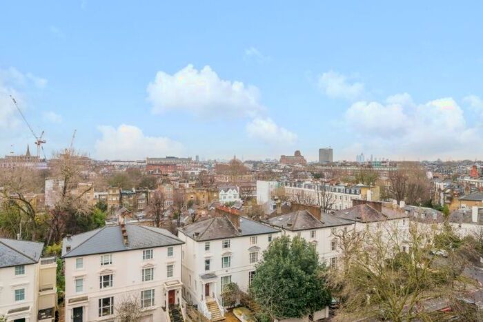 3 Bedroom Flat To Rent In Warwick Gardens, London, W14