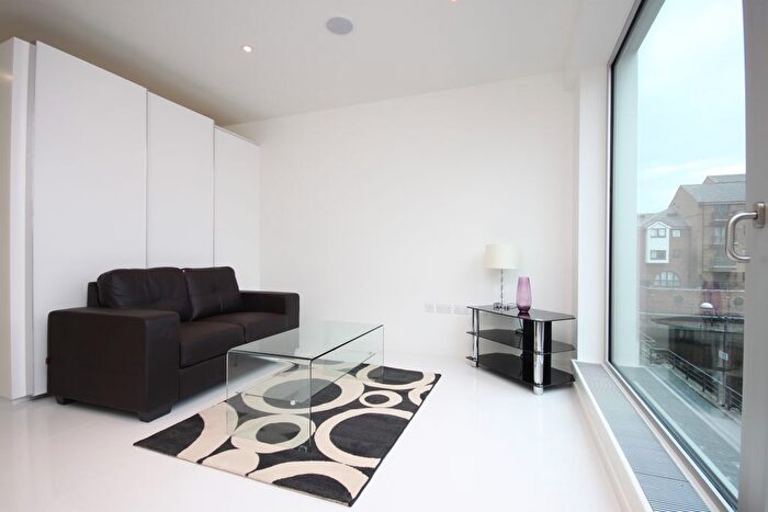 1 Bedroom Flat To Rent In Baltimore Wharf, London, E14