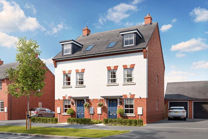 3 Bedroom End Of Terrace House For Sale In Armstrongs Fields, Broughton, Aylesbury, HP22