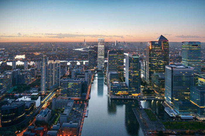 Apartment For Sale In Landmark Pinnacle, Canary Wharf, E14