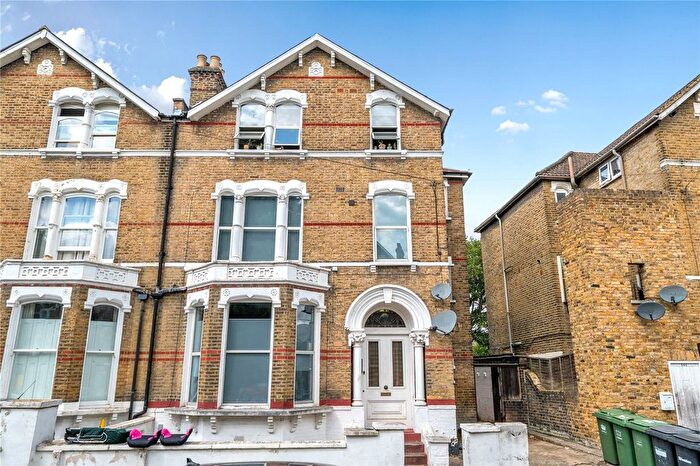 6 Bedroom Property For Sale In Tressillian Road, London, SE4