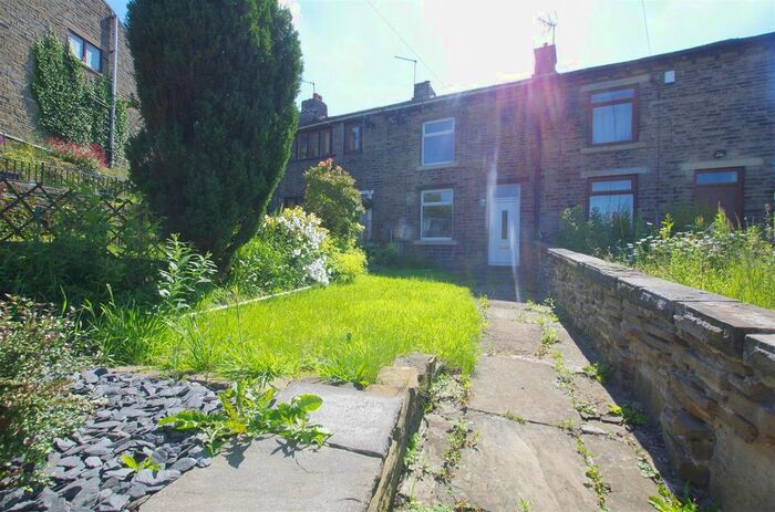 2 Bedroom Terraced House To Rent In Clay Pit Lane, Sowood, Halifax, HX4