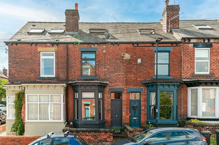 3 Bedroom Terraced House For Sale In Carrington Road, Ecclesall, S11