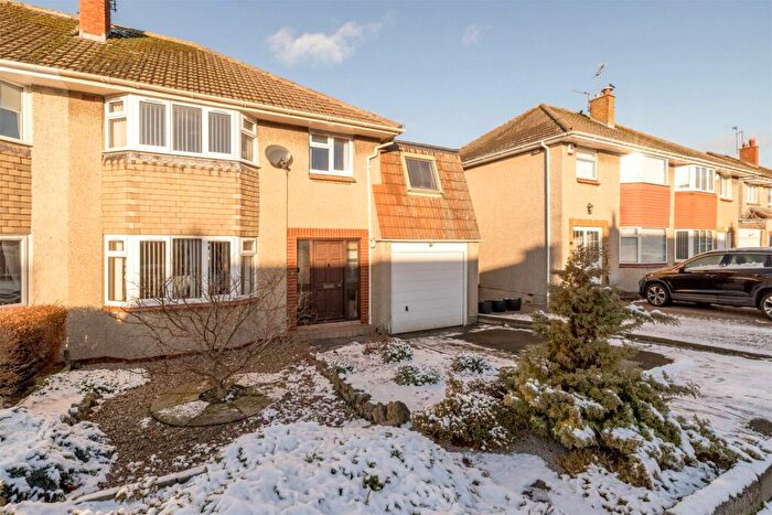 4 Bedroom House For Sale In Thomson Drive, Currie, EH14