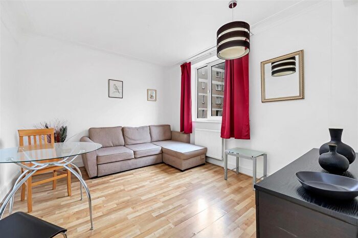 1 Bedroom Flat To Rent In Chelsea Cloisters, Sloane Avenue, London, SW3