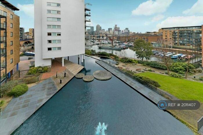2 Bedroom Flat To Rent In Berglen Court Limehouse Marina Narrow Street, London, E14