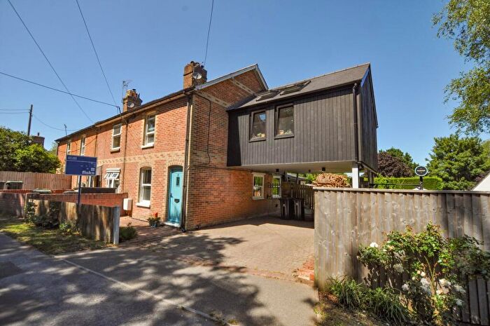 3 Bedroom Semi-Detached House For Sale In Middlehill Road, Wimborne, BH21