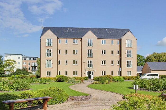 2 Bedroom Flat To Rent In Skipper Way, Little Paxton, PE19