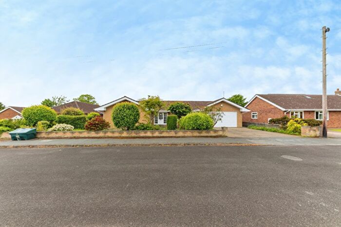 3 Bedroom Detached Bungalow For Sale In Maple Close, Louth, LN11