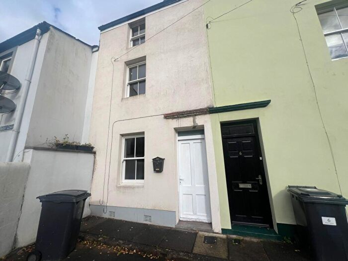 3 Bedroom Mews To Rent In Albert Square, Whitehaven, CA28