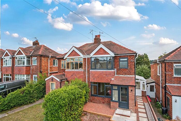 3 Bedroom Semi-Detached House For Sale In Hereford Road, Monmouth, Monmouthshire, NP25