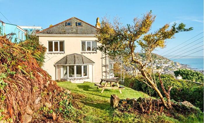 4 Bedroom Property To Rent In Raginnis Hill Mousehole, Penzance, TR19