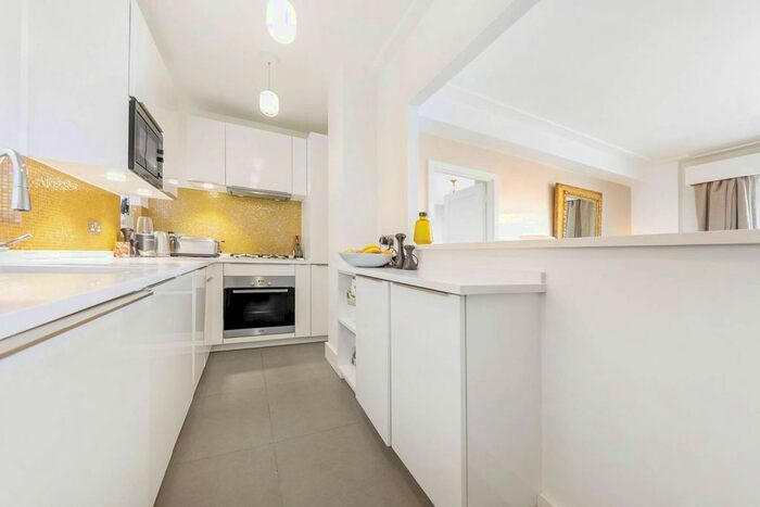 1 Bedroom Flat To Rent In Cheltenham Terrace, Sloane Square, London, SW3