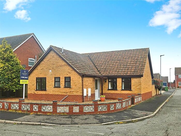 3 Bedroom Bungalow For Sale In Dussindale, Wymondham, Norfolk, NR18
