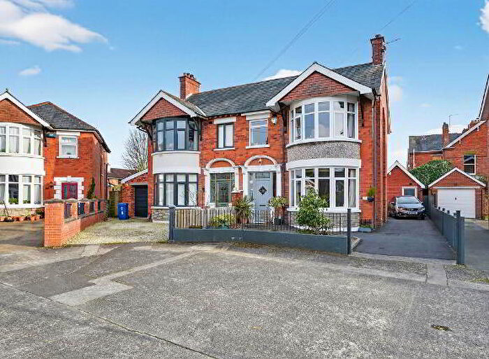 3 Bedroom Semi-detached Villas For Sale In Earlswood Park, Belfast, BT4
