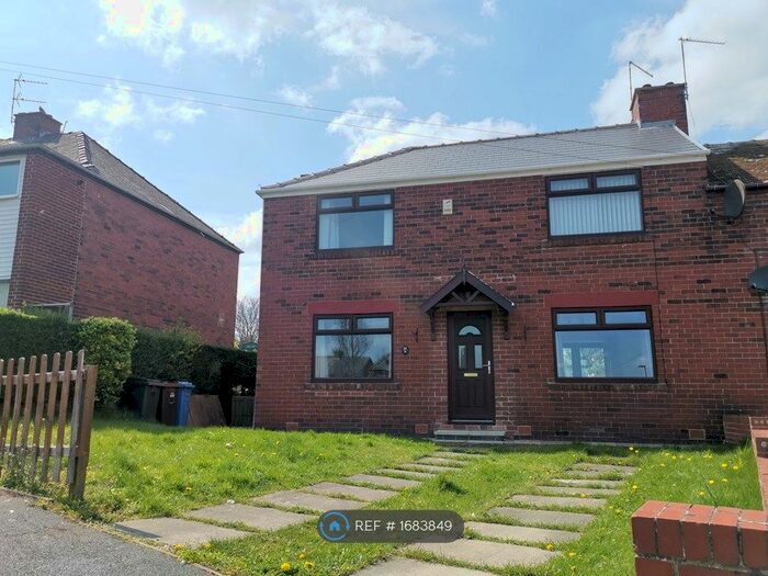 3 Bedroom Semi-Detached House To Rent In Steven Crescent, Chapeltown, Sheffield, S35