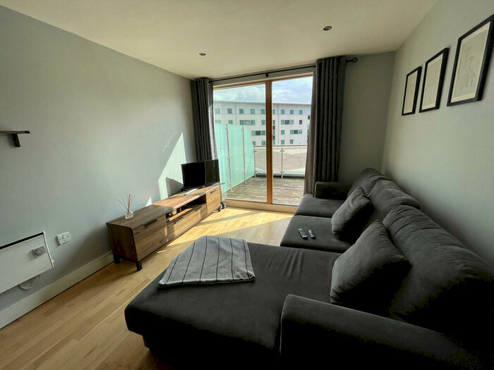 1 Bedroom Apartment To Rent In Cartier House, LS10