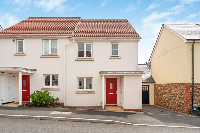 3 Bedroom Semi-Detached House For Sale In Mountford Drive, Bovey Tracey, TQ13