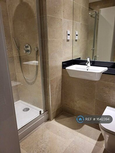 2 Bedroom Flat To Rent In Bromley, Bromley, BR1