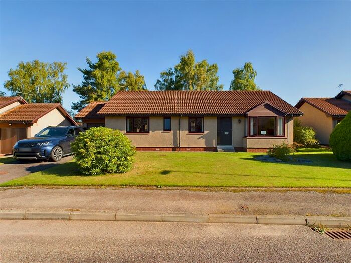 3 Bedroom Detached Bungalow For Sale In Birch Drive, Dingwall, IV7