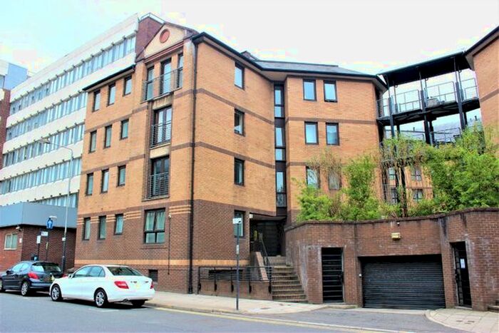 2 Bedroom Flat To Rent In Brown Street, City Centre, Glasgow, G2