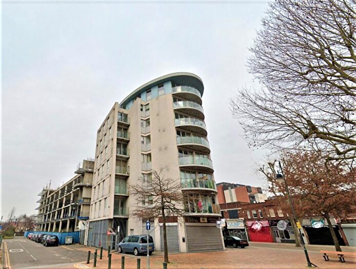 2 Bedroom Apartment To Rent In Apartment Rubicon Court - Nor, Romford, RM1