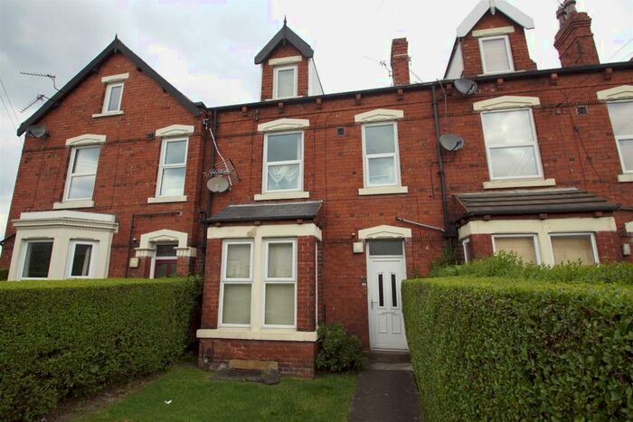 1 Bedroom Flat To Rent In Cross Green Lane, Halton, Leeds, LS15