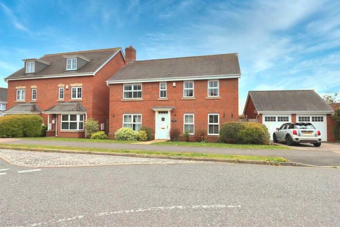 4 Bedroom Detached House To Rent In Ironwood Avenue, Desborough, Kettering, NN14