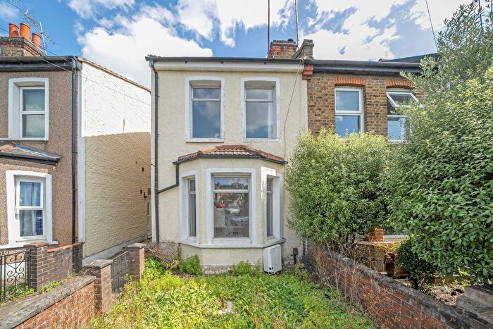 4 Bedroom Semi-Detached House To Rent In Portman Road, Kingston Upon Thames, KT1