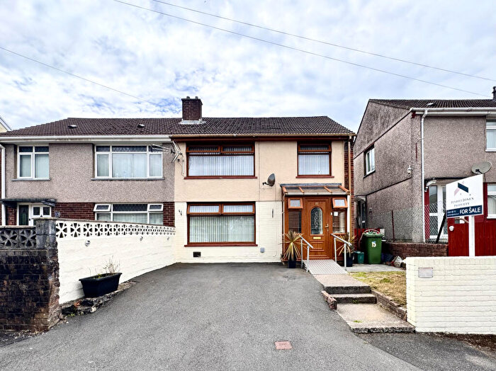 3 Bedroom Semi-Detached House For Sale In Nantgwyn, Cwmdare, Aberdare, CF44