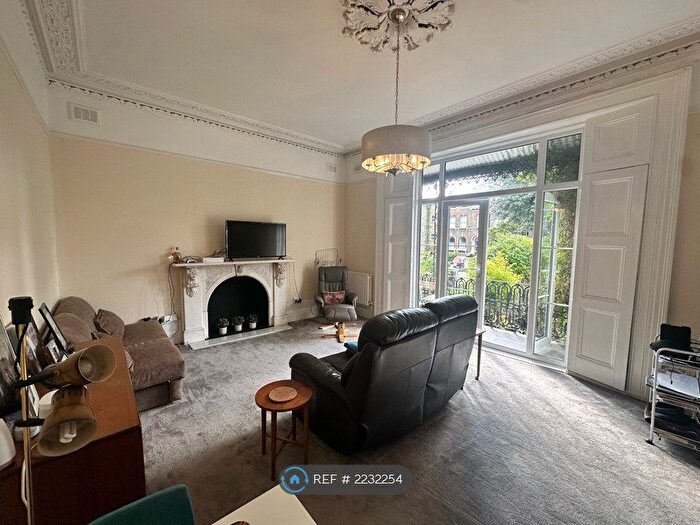 1 Bedroom Flat To Rent In Blackheath, London, SE3