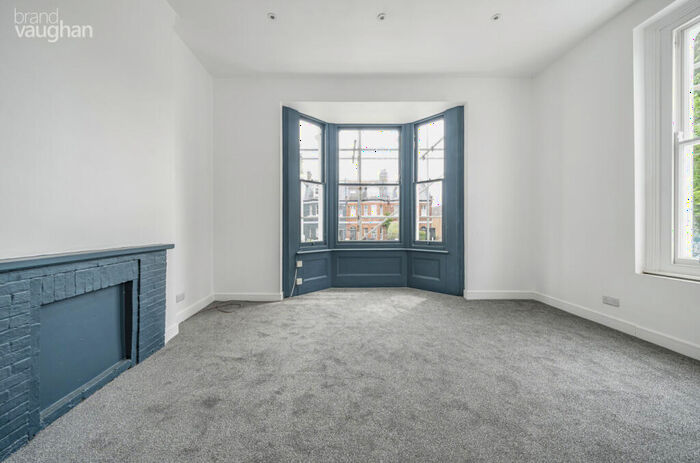 2 Bedroom Flat To Rent In Goldstone Villas, Hove, East Sussex, BN3