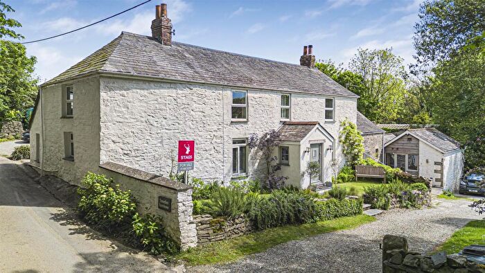 6 Bedroom Detached House For Sale In Trelill, PL30