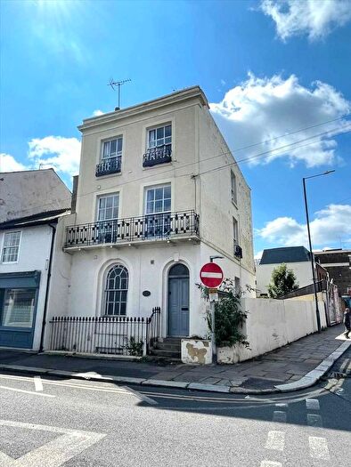 1 Bedroom Studio To Rent In The Terrace, Gravesend, DA12