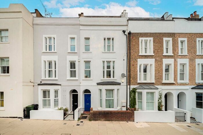 4 Bedroom Terraced House For Sale In Grafton Terrace, Kentish Town, NW5