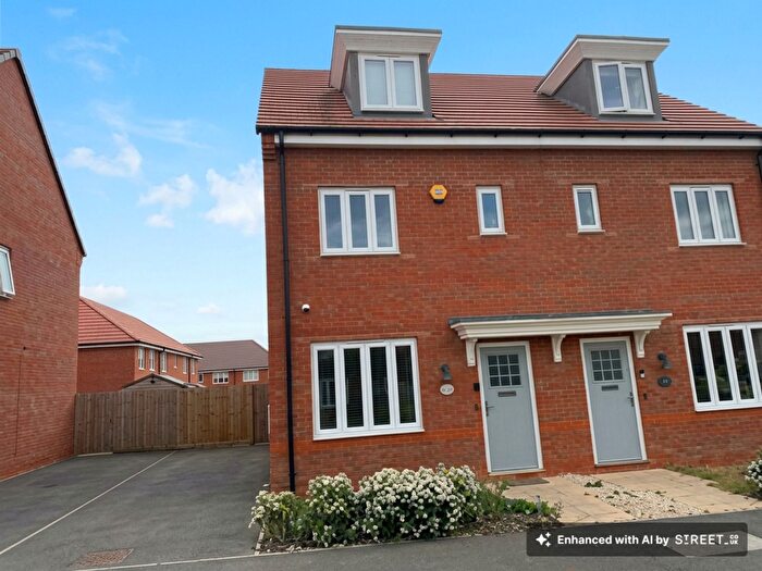 3 Bedroom Semi-Detached House For Sale In Jamie Marcus Way, Oadby, LE2