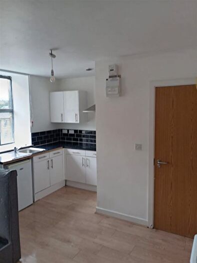 Studio To Rent In Sunbridge Road, Bradford, BD1