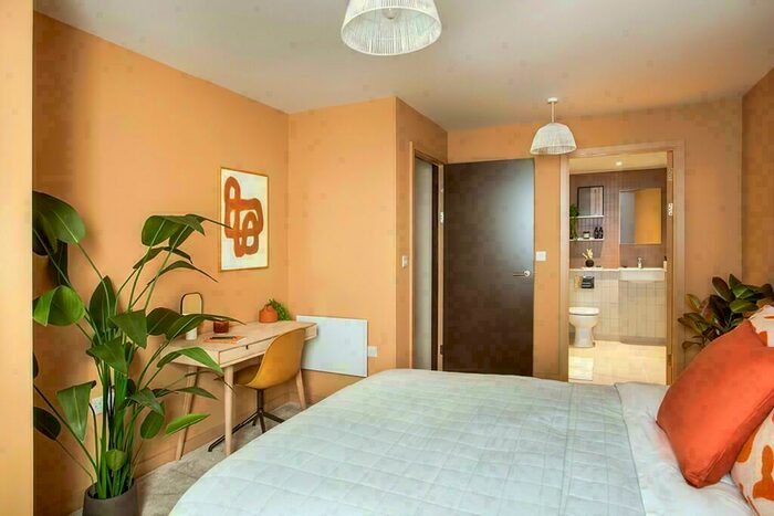 2 Bedroom Apartment To Rent In The Goodsyard Jewellery Quarter, B18