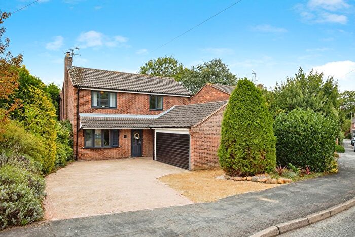 4 Bedroom Detached House For Sale In Cropston Avenue, Loughborough, Leicestershire, LE11