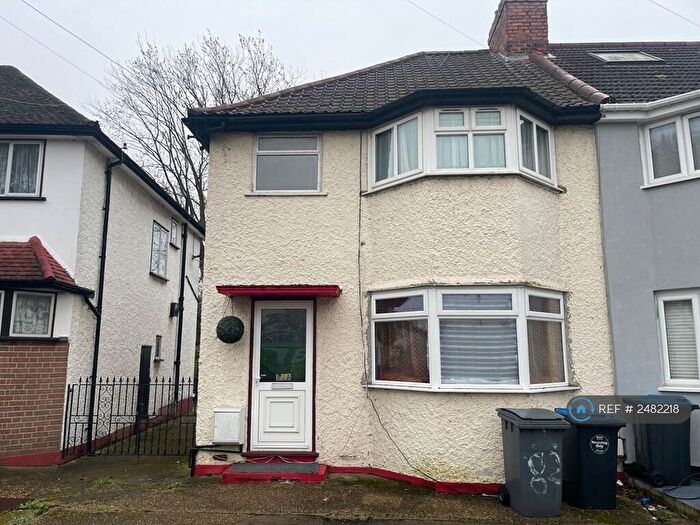 3 Bedroom Semi-Detached House To Rent In Monks Park, Wembley, HA9
