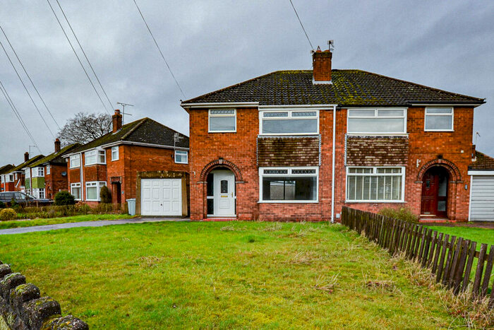3 Bedroom Semi-Detached House To Rent In Hayhurst Avenue, Middlewich, CW10