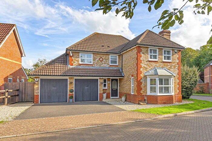 4 Bedroom Detached House For Sale In Mitchell Road, Kings Hill, ME19