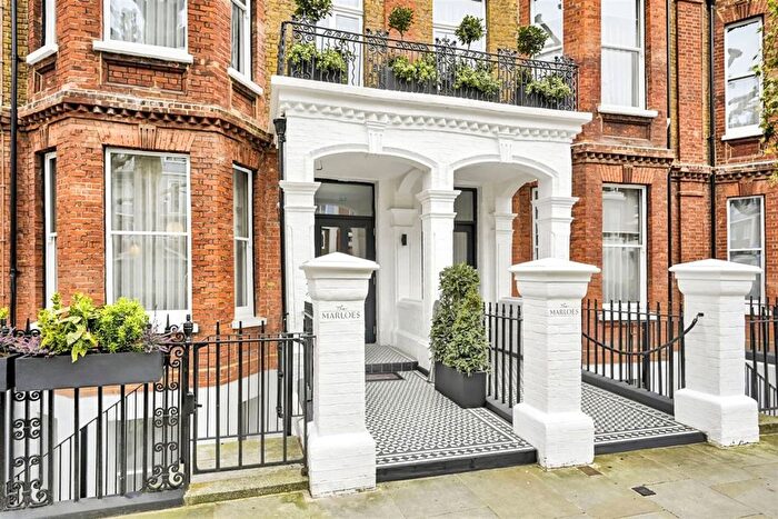 3 Bedroom Flat To Rent In Philbeach Gardens, Kensington, Earl's Court, Chelsea, Hammersmith, London, SW5