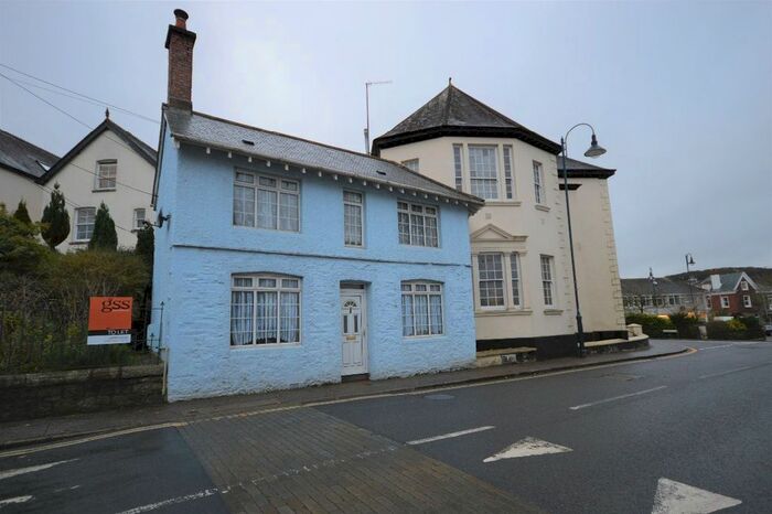 2 Bedroom Cottage To Rent In Mill Road, Okehampton EX20