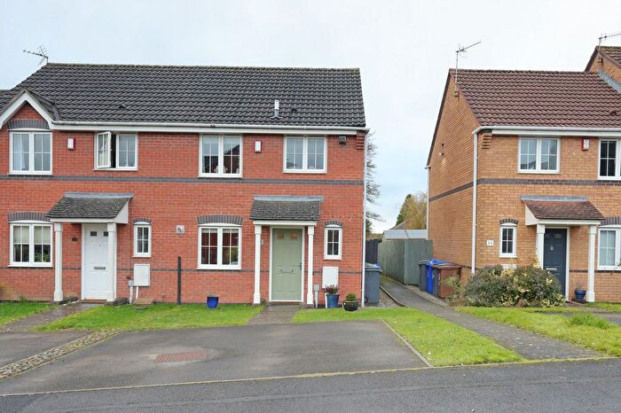3 Bedroom Terraced House For Sale In Chatsworth Park Avenue, Hanford, Stoke-On-Trent, ST4
