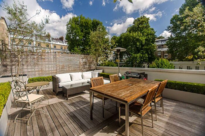 2 Bedroom Maisonette To Rent In Onslow Gardens, South Kensington, London, SW7