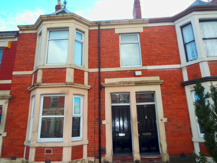 2 Bedroom Apartment To Rent In Ashleigh Grove, Jesmond, NE2