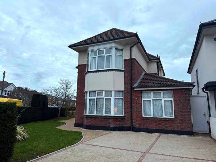 6 Bedroom Detached House To Rent In Jameson Road, Winton, Bournemouth, BH9