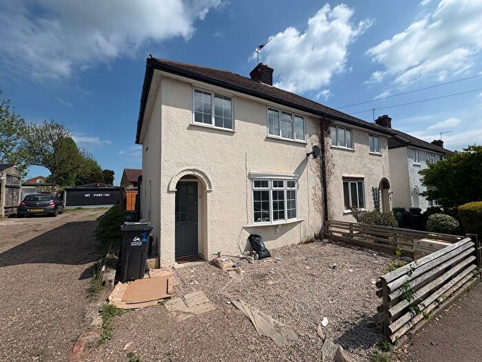 3 Bedroom Property To Rent In Wharf Road, Broxbourne, EN10